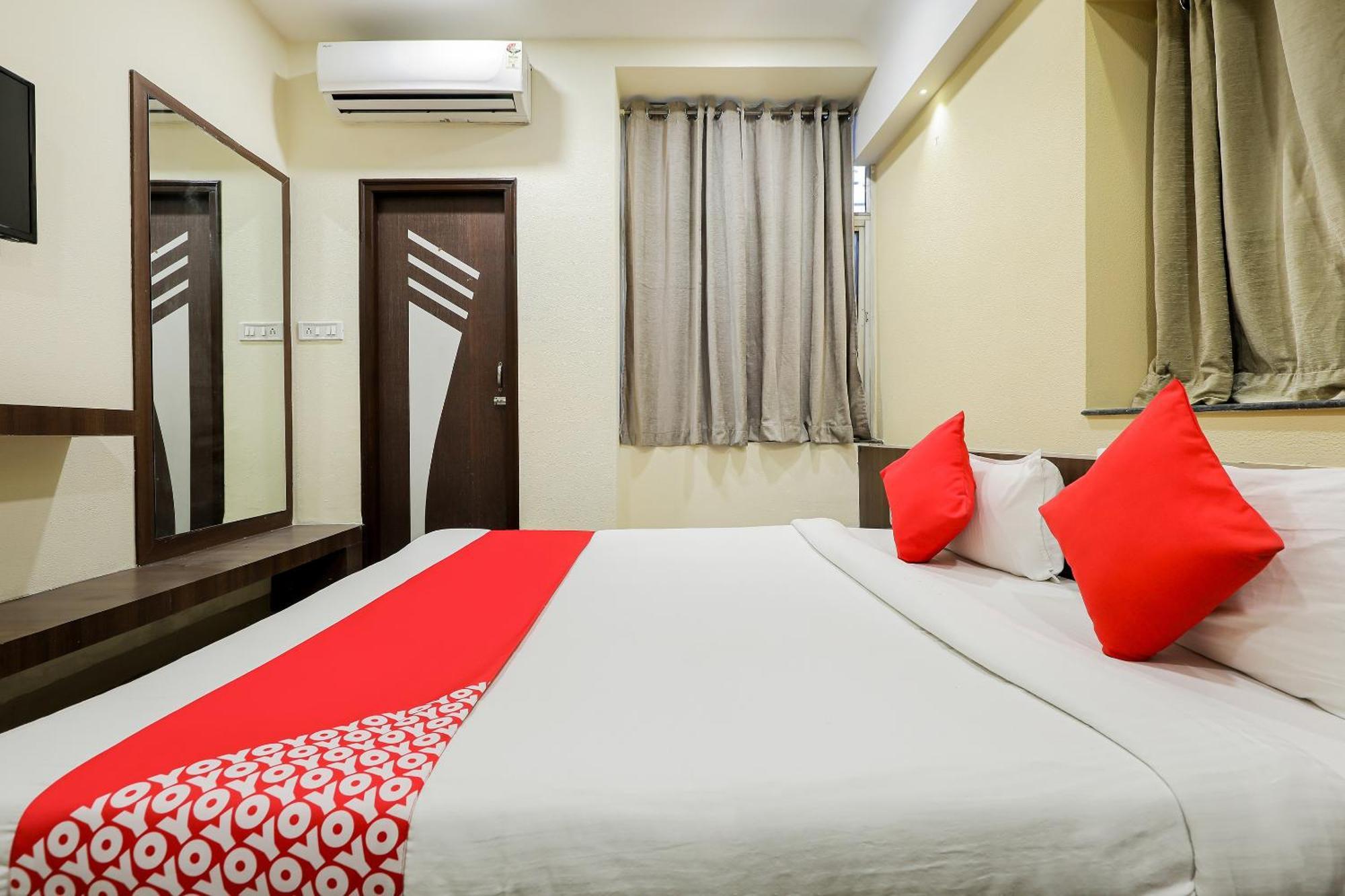 Oyo Hotel Relax Indore Exterior photo