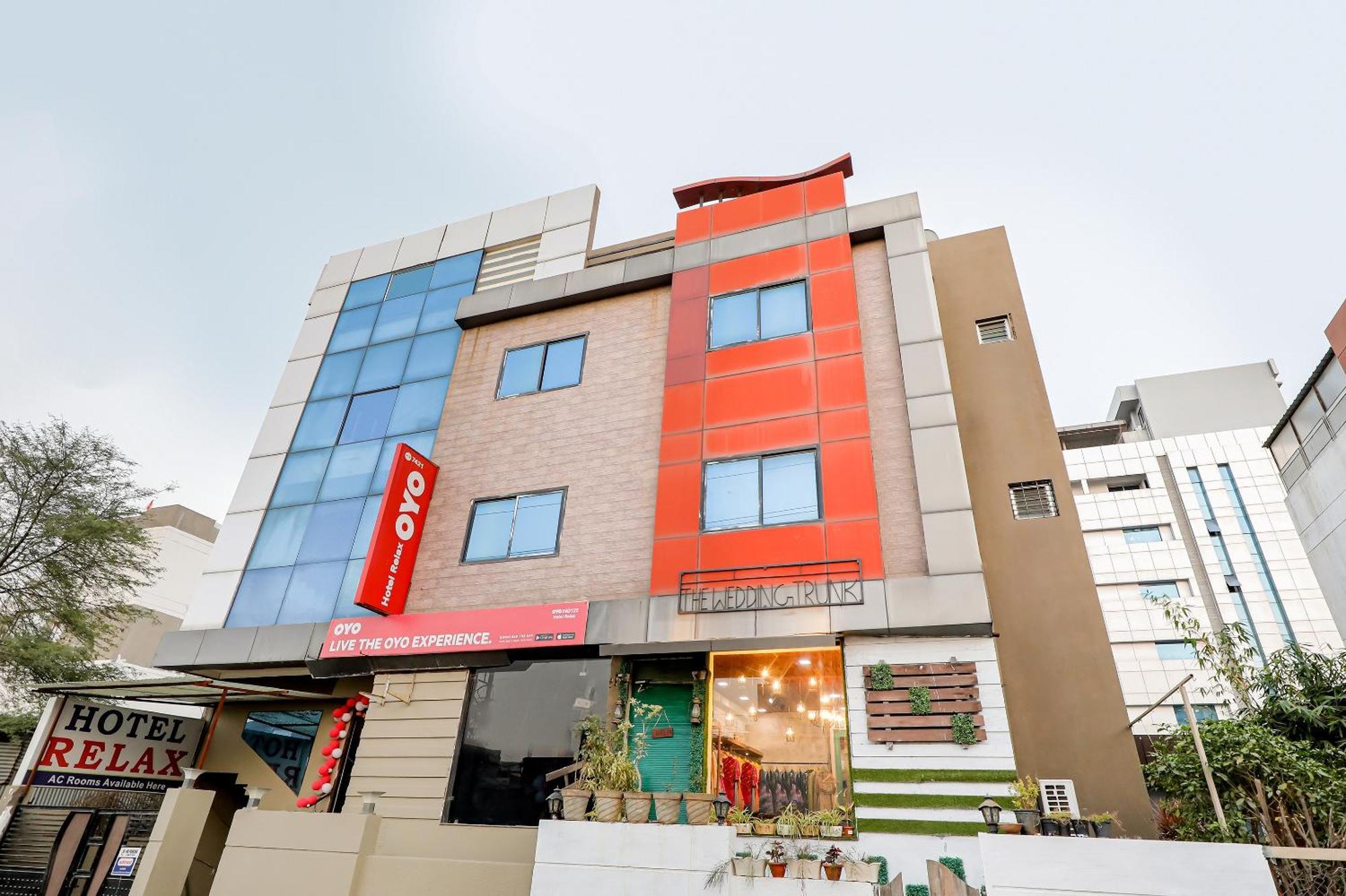 Oyo Hotel Relax Indore Exterior photo